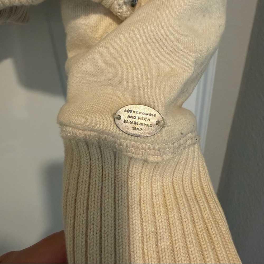 Vintage Abercrombie & Fitch Faux Fur sweatshirt girls Junior size Large - Picture 3 of 11